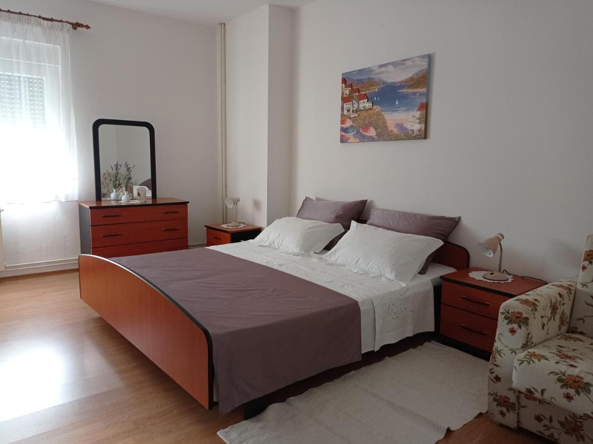 Apartments Anica PUY Exterior foto